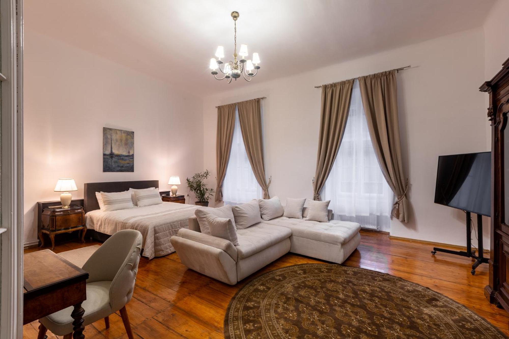 St Andrew'S Apartments Сибиу Экстерьер фото